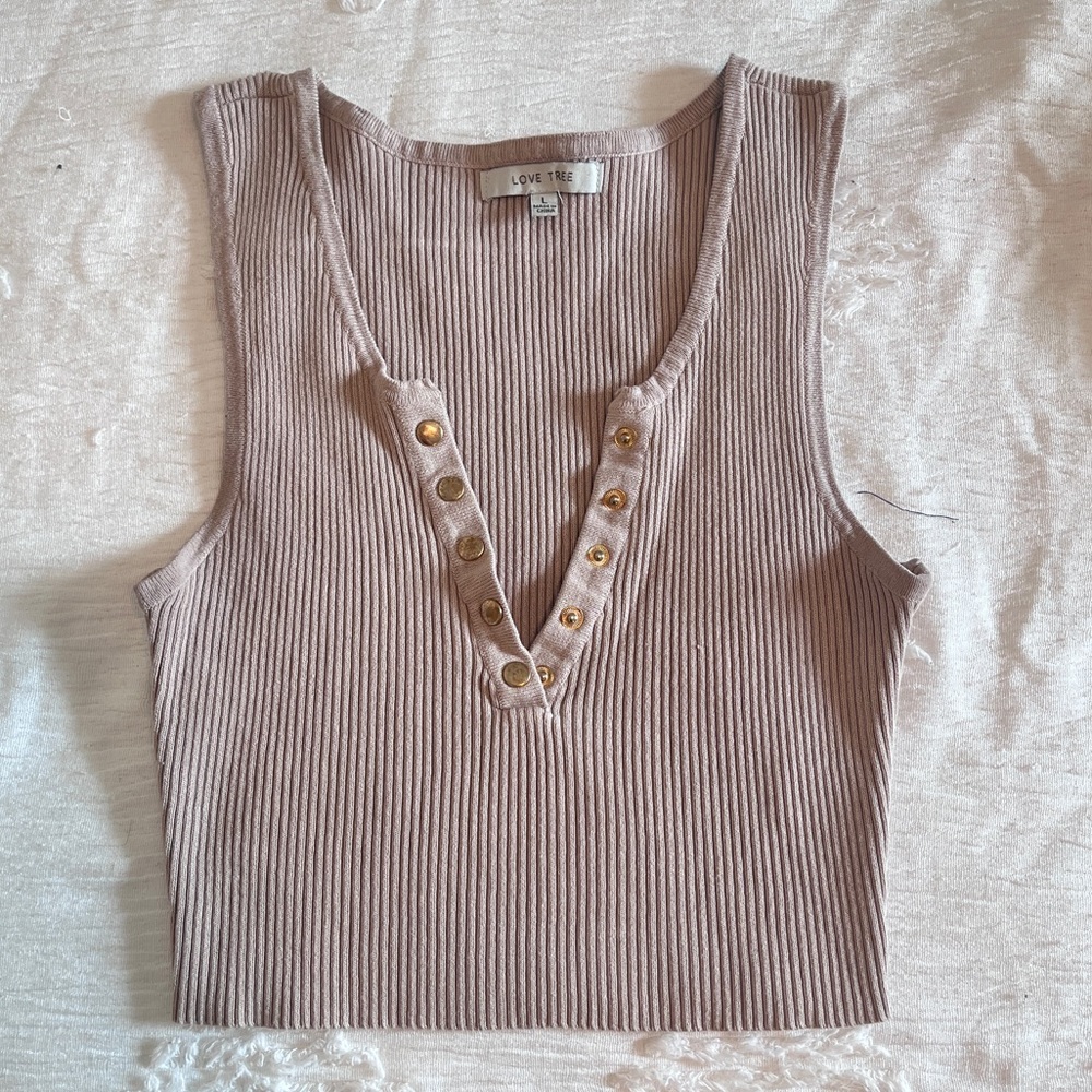 Love tree crop top